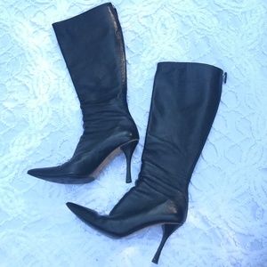 Gucci High Heels Black Leather boots. size 7.5, 4 inch stilleto